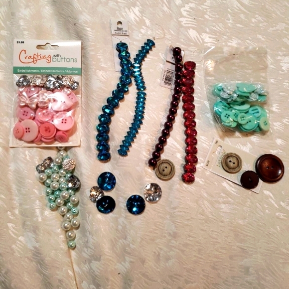 Other - Jewelry making supplies and buttons